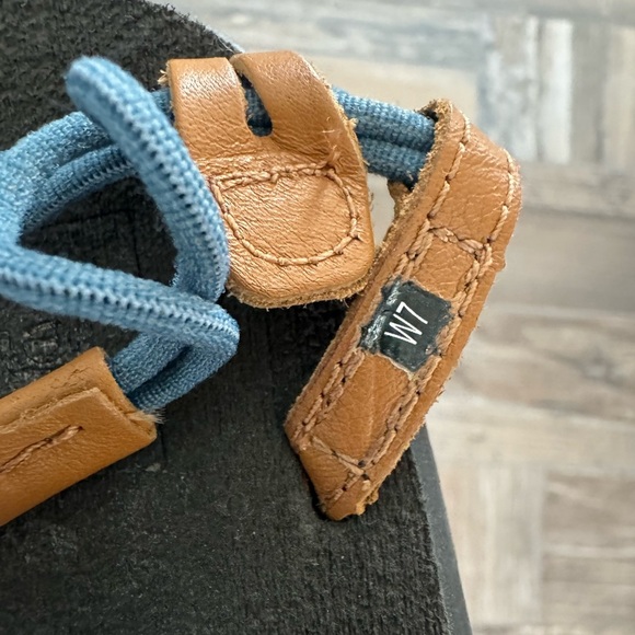 Teva Voya Infinity sandals Women’s size 7 - Picture 9 of 9